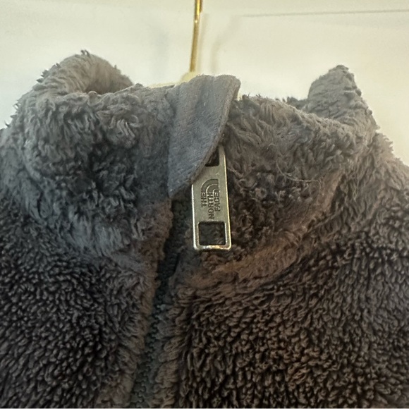 The North Face Girls Gray Fleece Full Zip Jacket Size M (10) - Picture 8 of 13